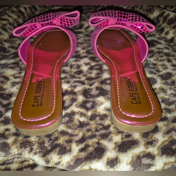 Cape Robbin Pink Bow Sandals Barbie Pink New 7 - Picture 5 of 8